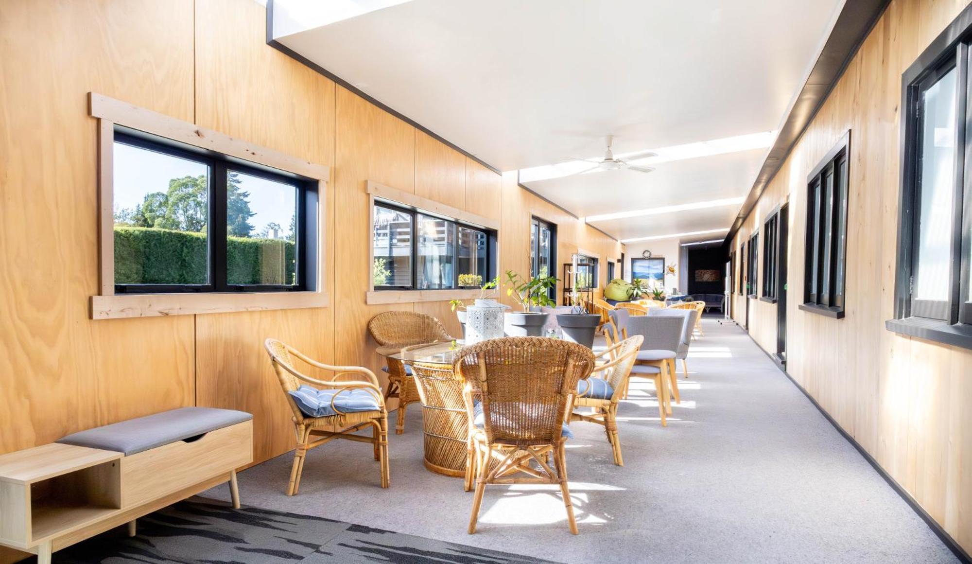 Shakespeare House Bed & Breakfast Te Anau Bagian luar foto